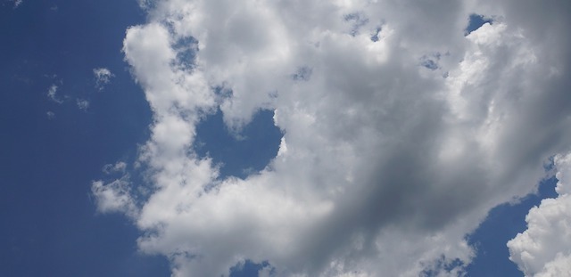 clouds-5257972_1280.jpg